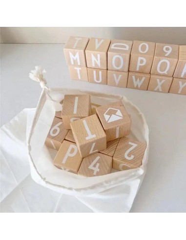 26 wooden alphabet cubes letters and patterns Pour